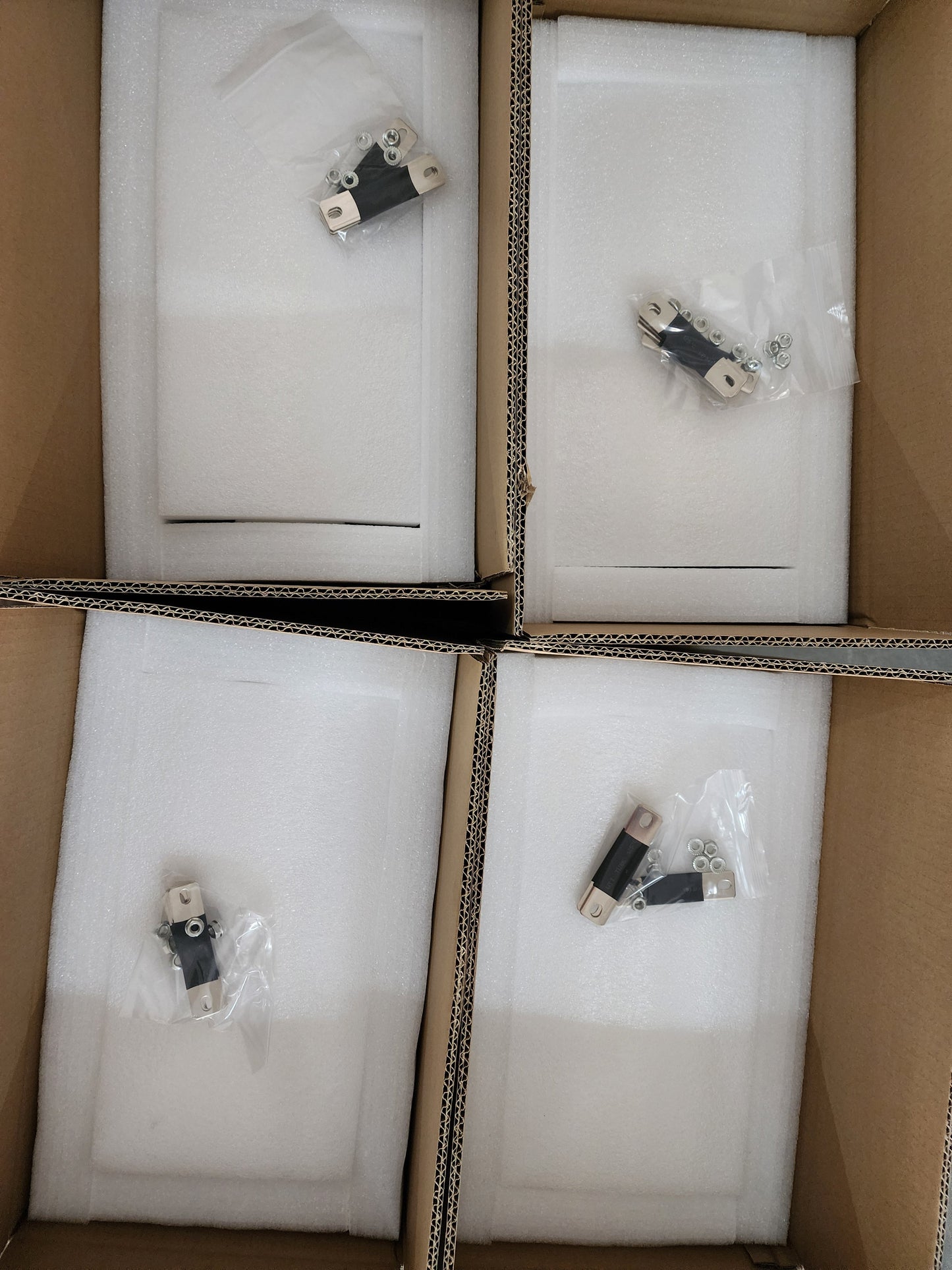 3.1V Sodium ion battery 210ah cells safer NA+ battery ship from CHINA