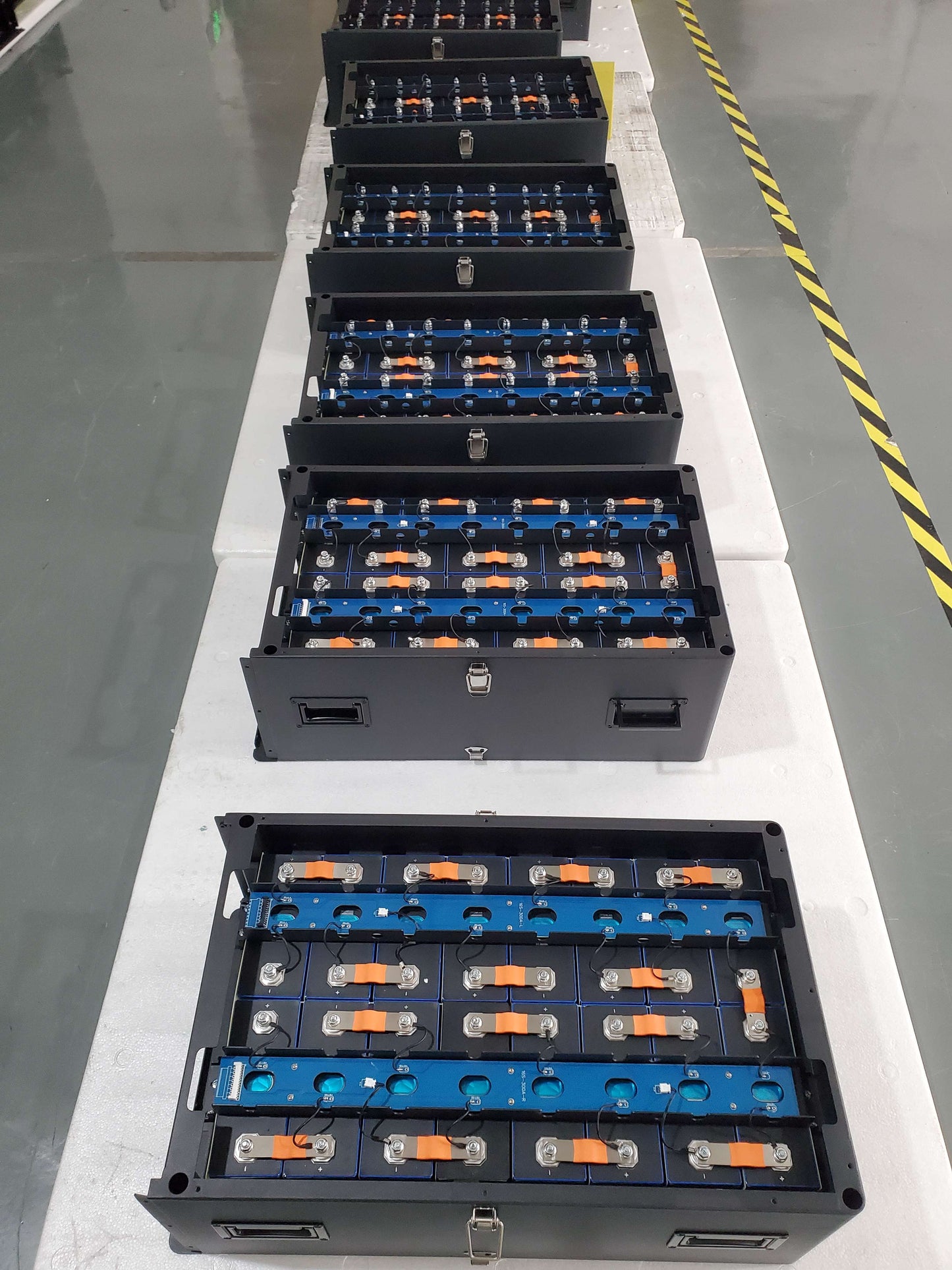 EVE 334Ah Pre-assembled Battery Pack -Stackable Model- 51.2V | 314Ah 16kWh|  334Ah 17kWh | LiFePO4 Plug-and-Play | Grade A+ New Cells | JK V19 BMS | 8000+ Cycles